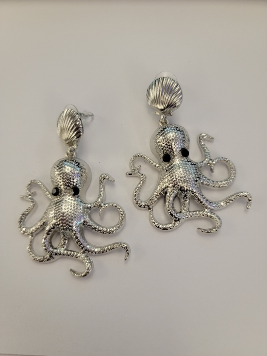 Fashion Jewelry Jewelry - Silver Octopus Drop Earrings with Shell Studs